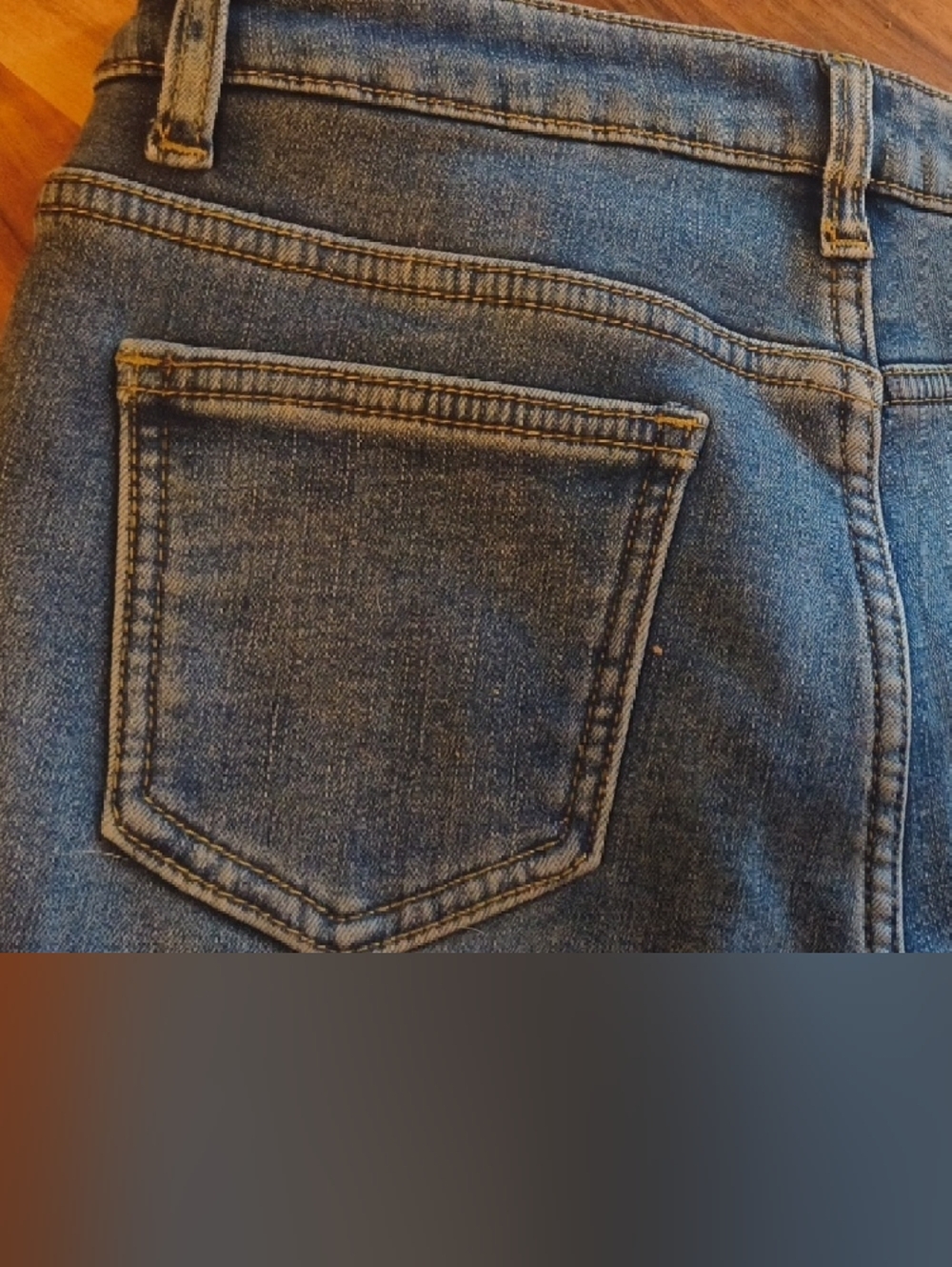 Women's Cropped Skinny Sherpa-Lined Jeans - Blue Jeans (Petite 27) - Picture 9 of 13